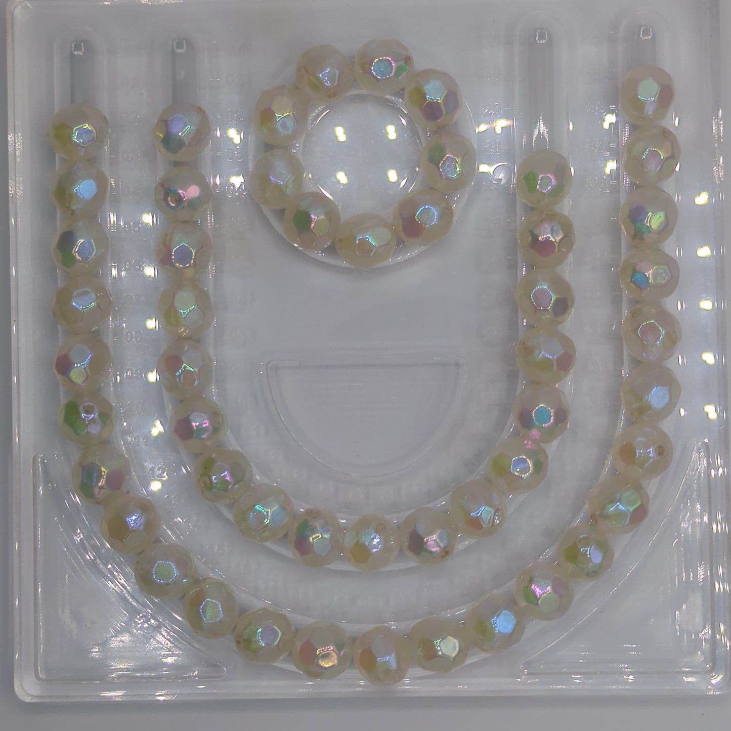Cream White Faceted Radiant Acrylic Beads - 16mm, 10pcs
