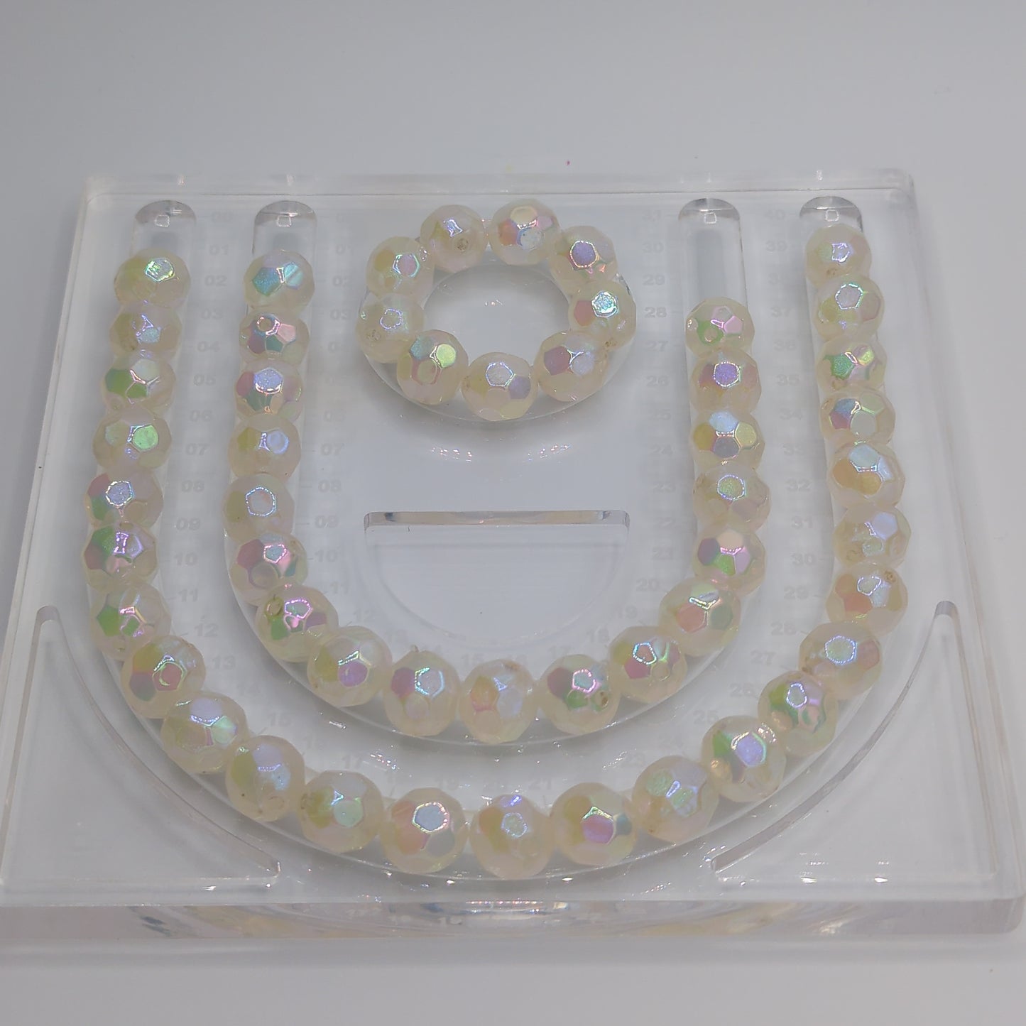 Cream White Faceted Radiant Acrylic Beads - 16mm, 10pcs
