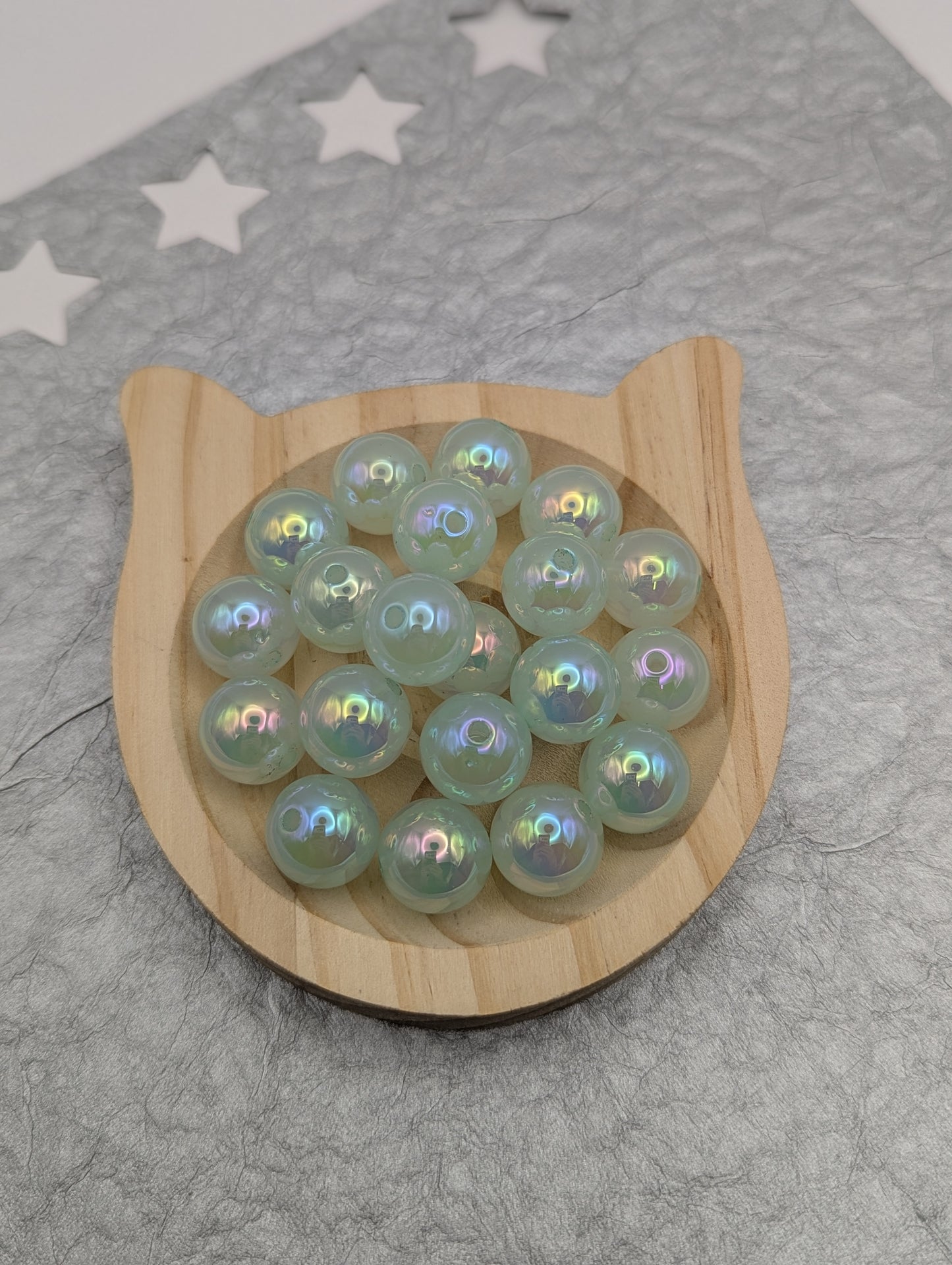 16mm Translucent Irrdiscent Bead, 10 Pcs