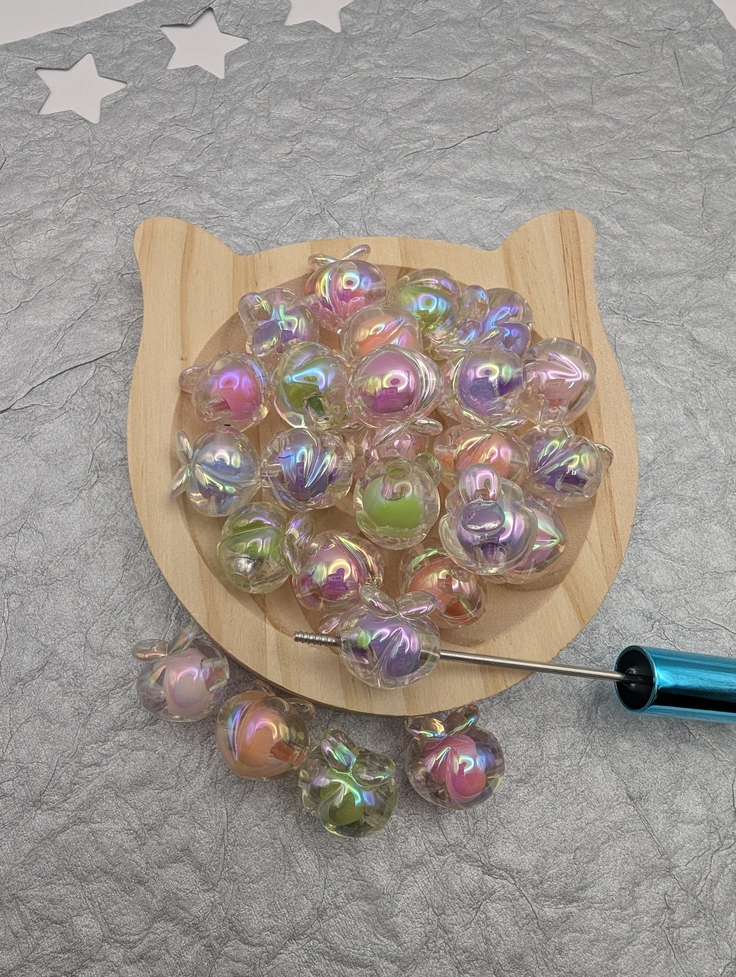Iridescent Peach Beads, 6 Pcs