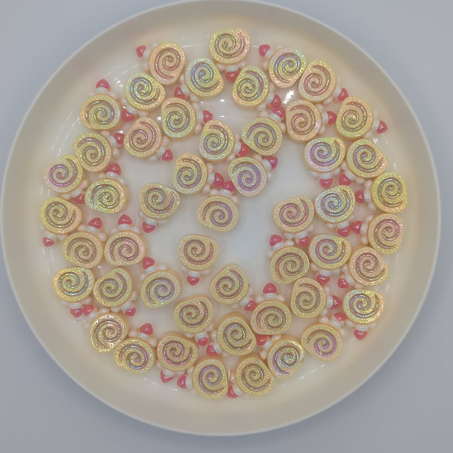 Cake Roll Shaped Iridescent Radiant Beads - 10pcs
