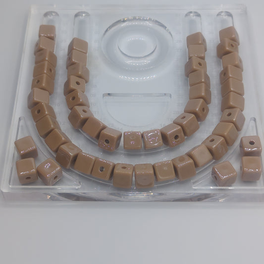 Radiant Acrylic Cube Beads - 10pcs