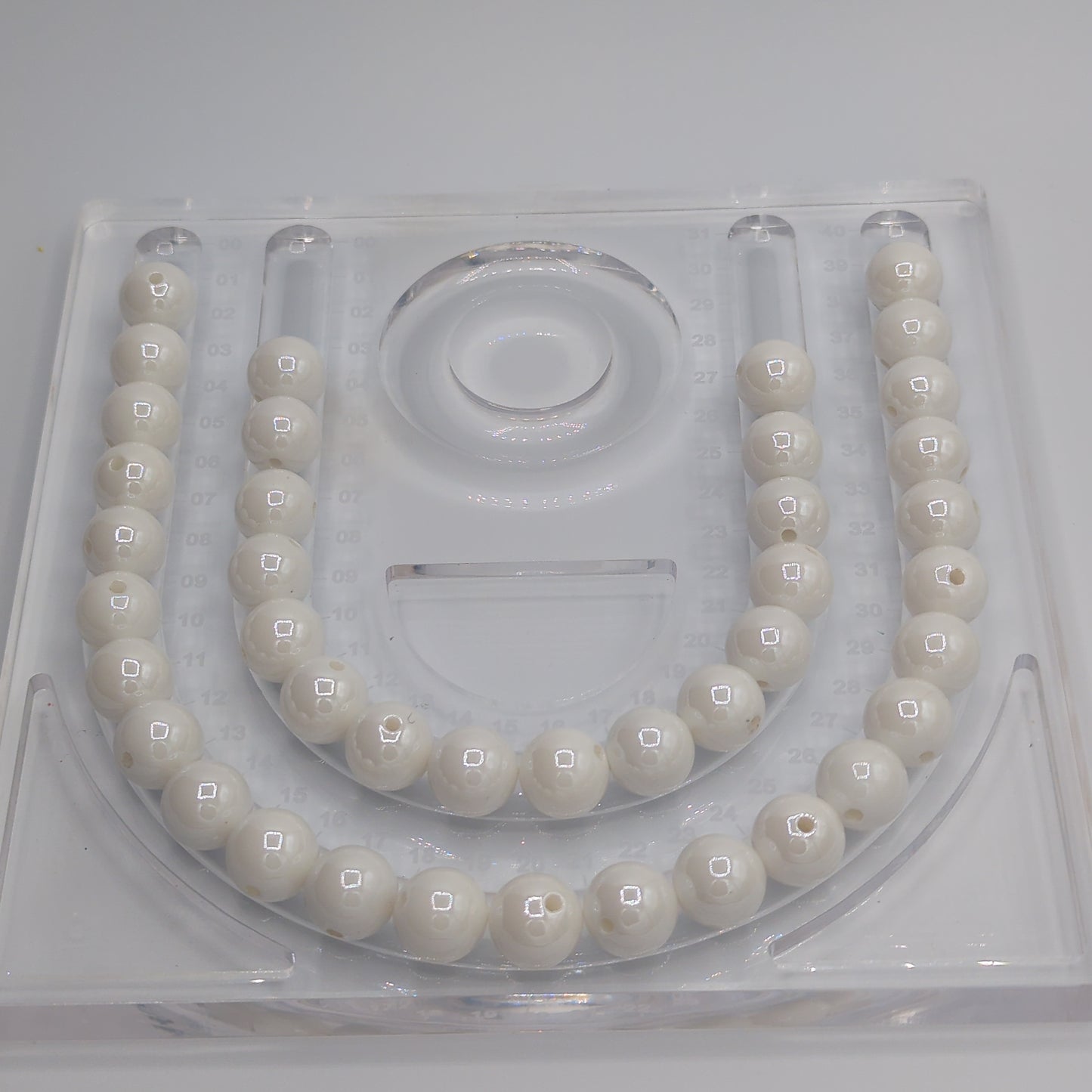 Glossy Round Beads - ~16mm, 10pcs
