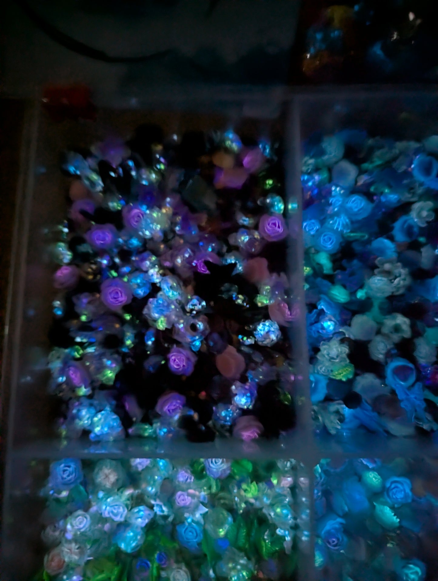 Twilight Resin Flower mix -glow in the dark